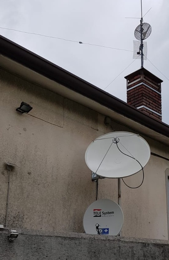 Un satellite geostazionario per i radioamatori project image