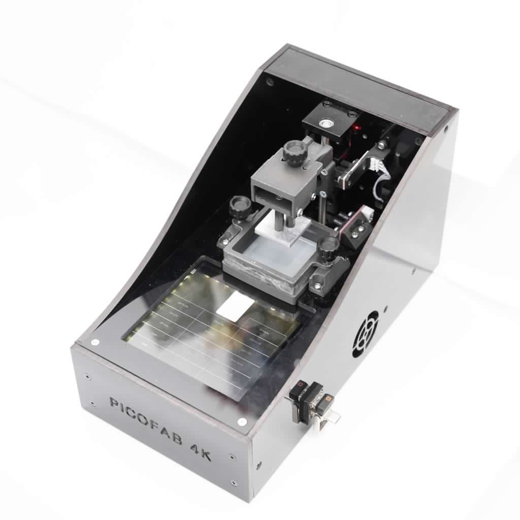 Picofab4K - The smallest 4K 3D Printer for test and evaluate UV resins project image