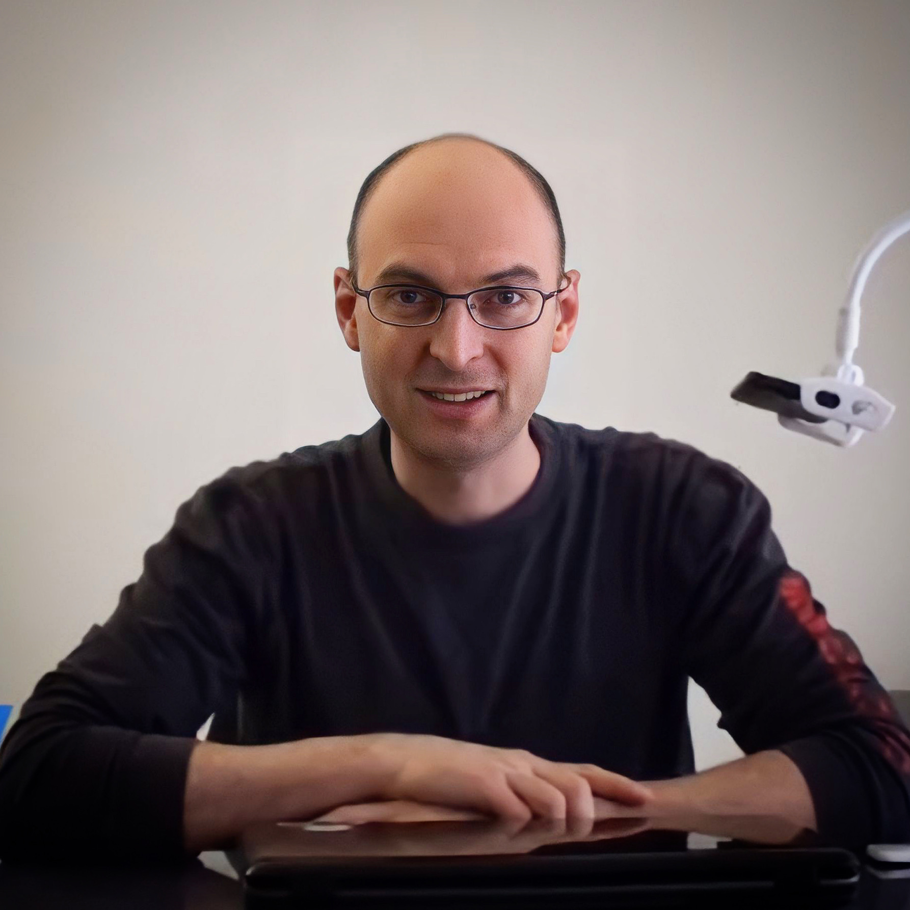 EMANUELE FRISONI Maker Picture
